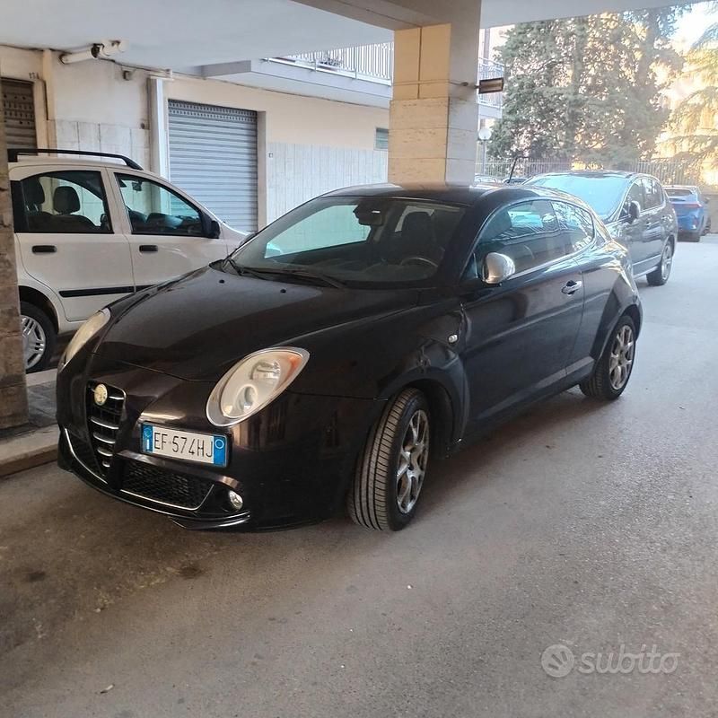 Usata Alfa Romeo MiTo 135 CV (99 kW) 2010 Nero Utilitaria