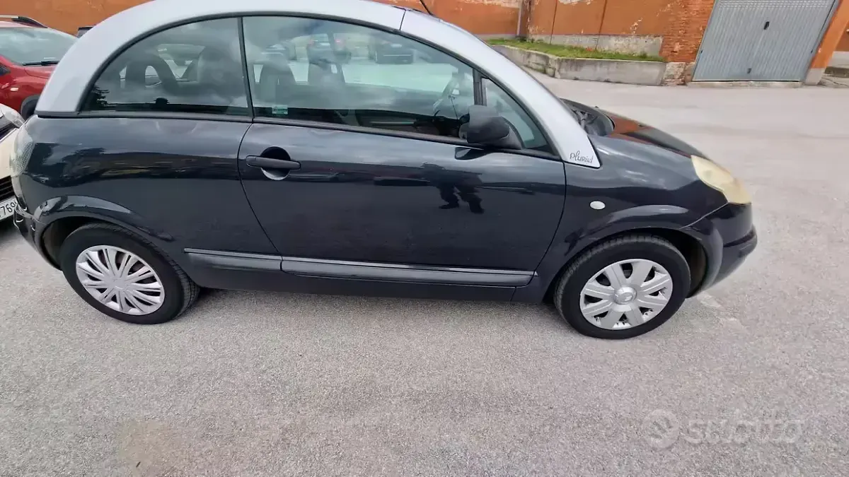 Begagnad Citroën C3 Pluriel 68 HK (50 kW) 2005 Blå Cab