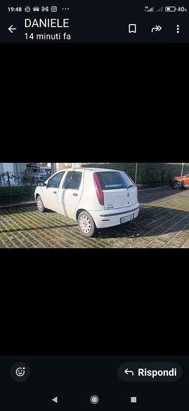 Usata Fiat Punto Classica 60 CV (44 kW) 2009 Utilitaria