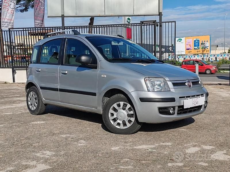 Grigio Usata 2010 Fiat Panda Dynamic Berlina | 4500 € - Immagine 1/4