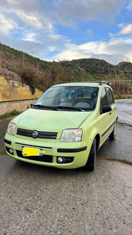 Usato 2005 Fiat Panda 1.2 Benzin 60 CV (3.100 €)