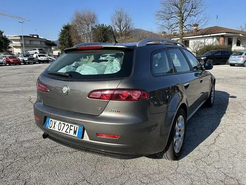 Usata Alfa Romeo 159 Progression 150 CV (110 kW) 2009 Grigio Station wagon