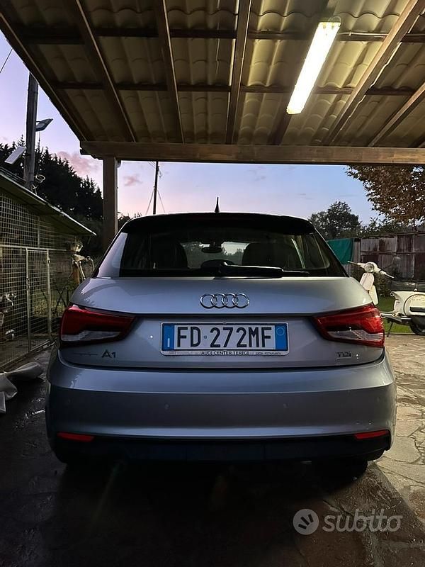 Usata Audi A1 S-Line 90 CV (66 kW) 2015 Grigio Utilitaria