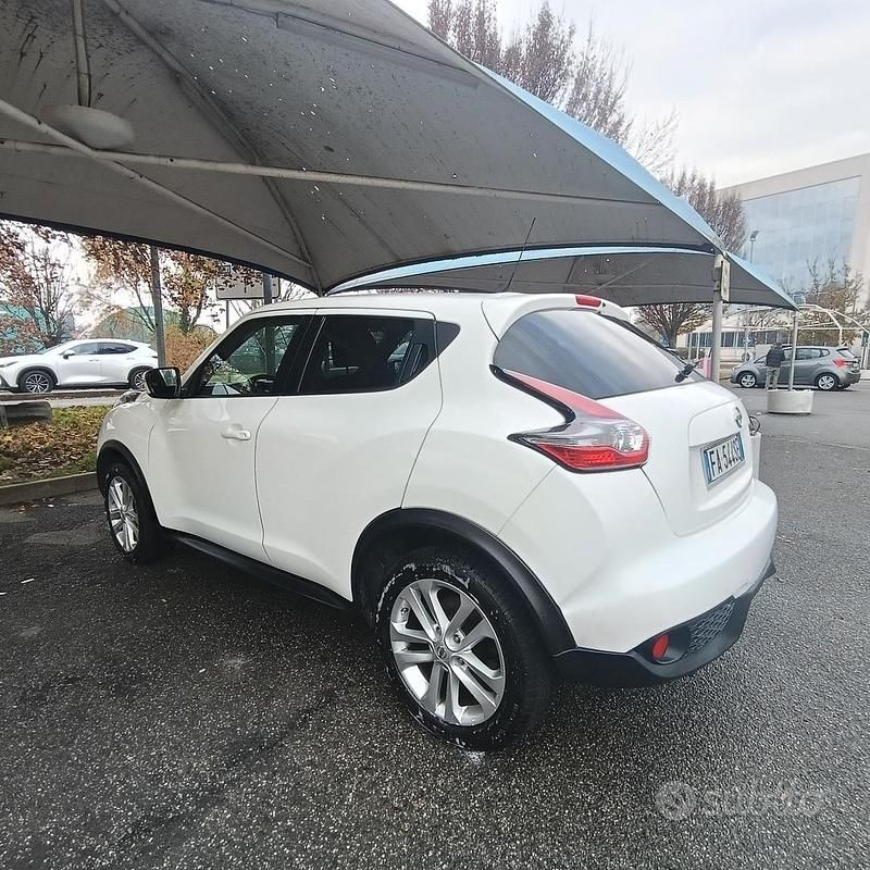 Usata Nissan Juke 115 CV (84 kW) 2015 Bianco SUV