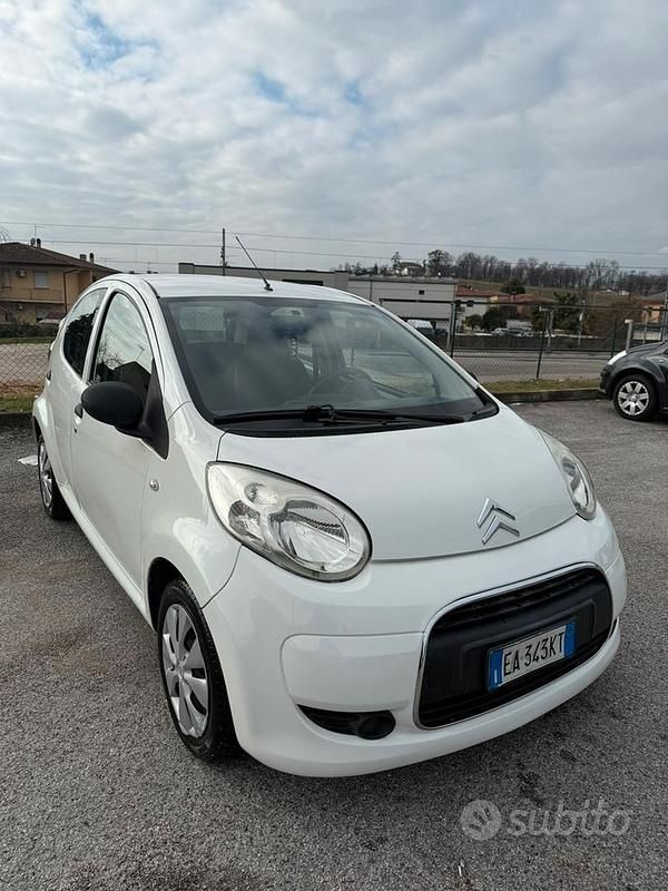 Usata Citroën C1 68 CV (50 kW) 2008 Bianco Utilitaria
