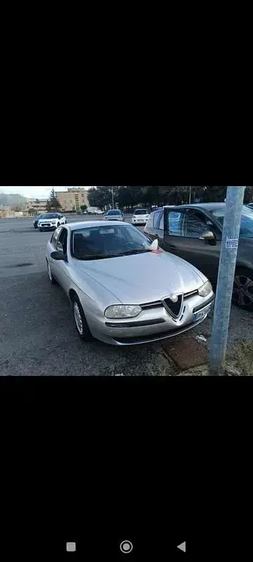 Usata Alfa Romeo 156 Distinctive 144 CV (105 kW) 2000 Berlina