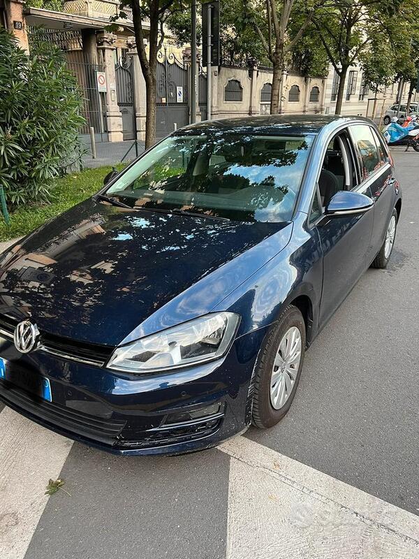 Usato 2015 VW Golf VII 1.6 Diesel 90 CV (12.500 €)