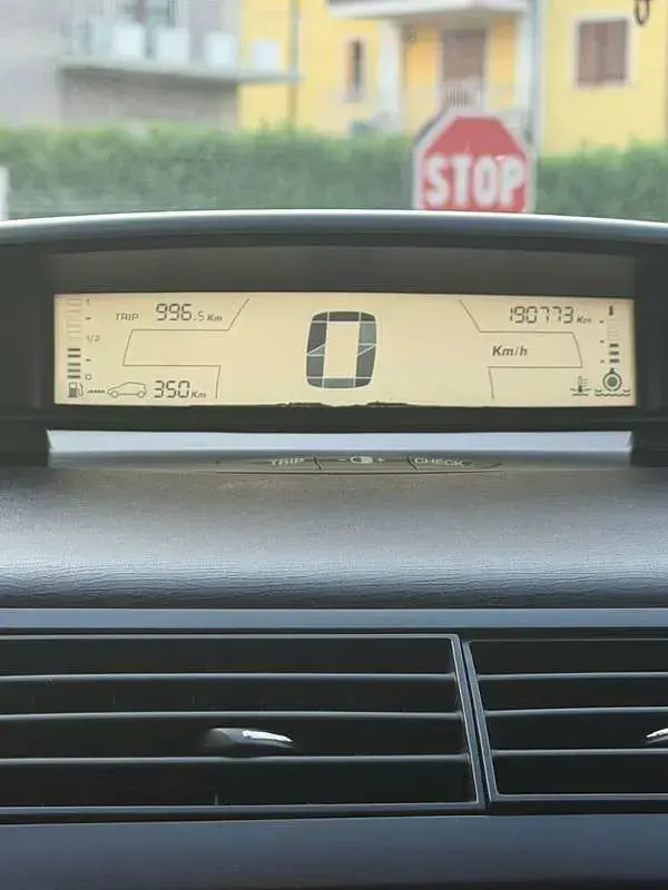 Usata Citroën C4 90 CV (66 kW) 2005 Berlina