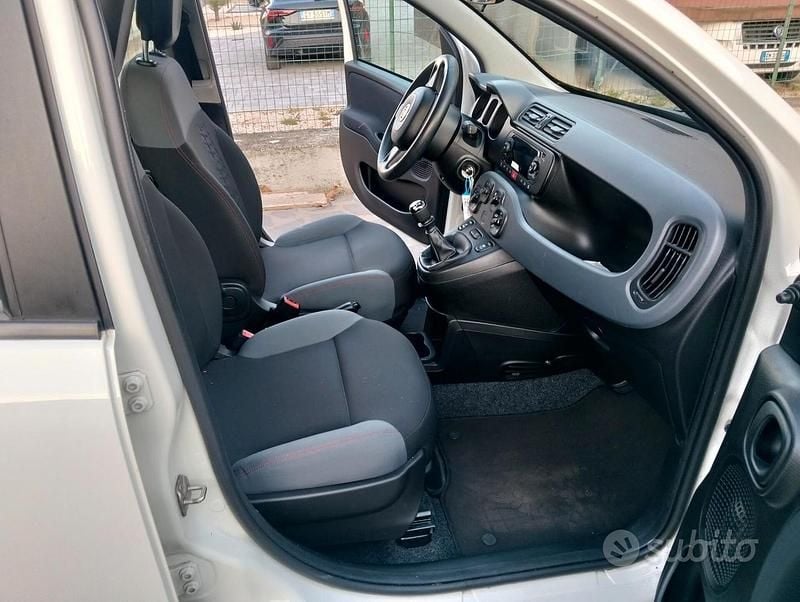 Usata Fiat Panda Easy 69 CV (50 kW) 2020 Bianco Utilitaria