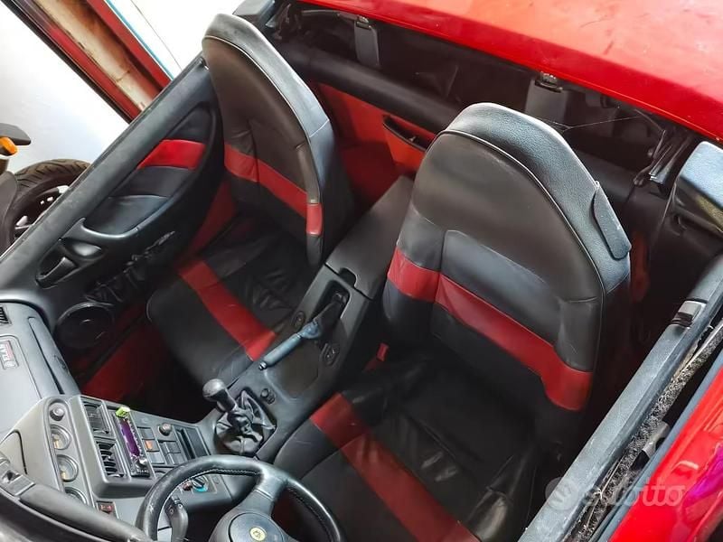 Usata Lotus Elan 170 CV (125 kW) 1991 Rosso Cabrio