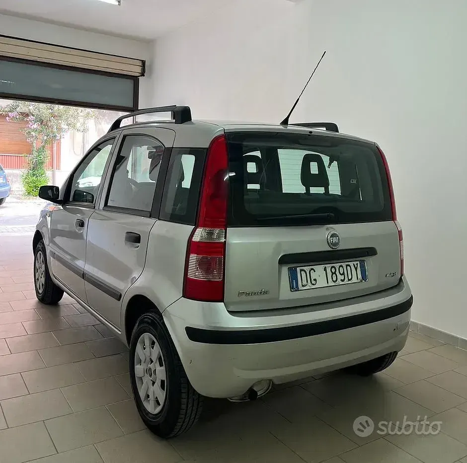 Usata Fiat Panda 69 CV (50 kW) 2007 Grigio Utilitaria