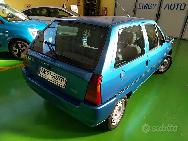 Usata Citroën AX 50 CV (36 kW) 1995 Blu Utilitaria