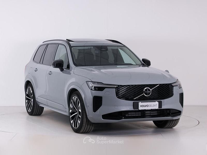 Usata Volvo XC90 Ultra 310 CV (228 kW) 2025 Grigio SUV