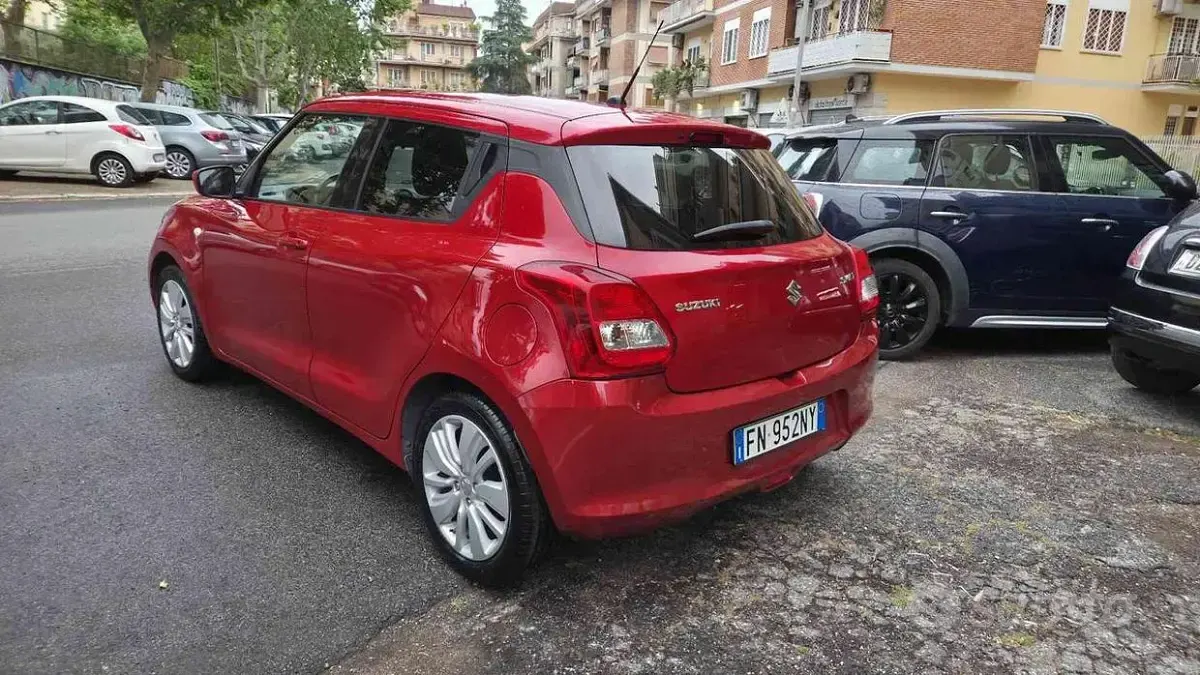 Usata Suzuki Swift 90 CV (66 kW) 2018 Bordeaux Utilitaria