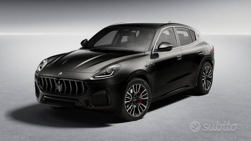 Nuova Maserati Grecale GT 300 CV (220 kW) 2025 Nero SUV