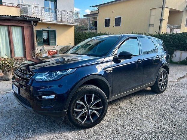 Usata Land Rover Discovery 4 149 CV (109 kW) 2016 Blu SUV