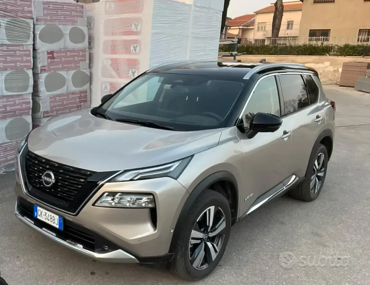 Usata Nissan X-Trail Tekna 158 CV (116 kW) 2022 Grigio SUV