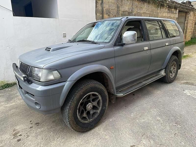 Grigio Usata 1999 Mitsubishi Pajero Sport SUV | 3500 € (Super prezzo) - Immagine 1/2