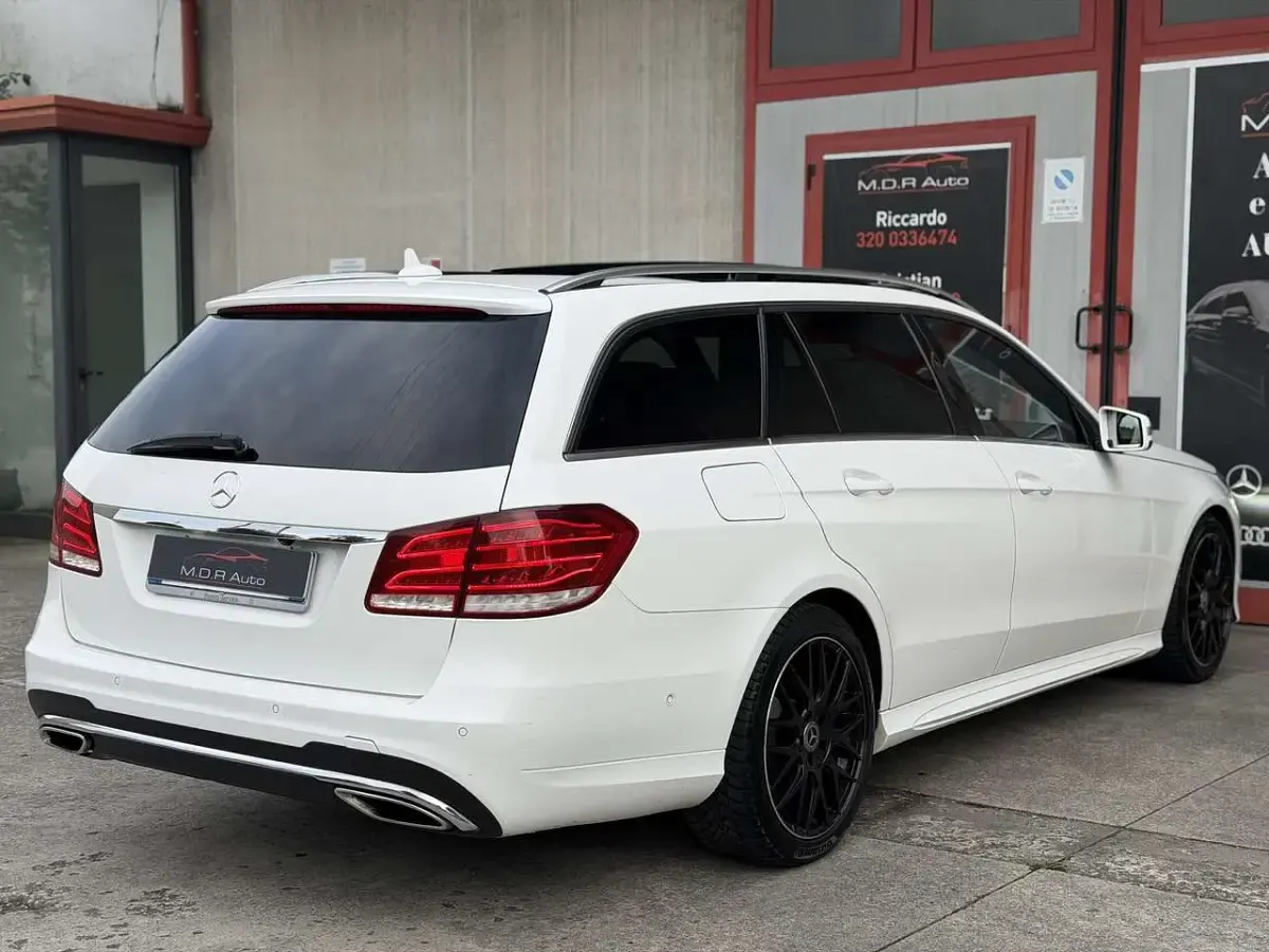Gebraucht Mercedes E250 Avantgarde 204 PS (150 kW) 2013 Weiß Kombi