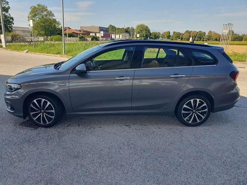 Usata Fiat Tipo Pop 95 CV (69 kW) 2019 Station wagon