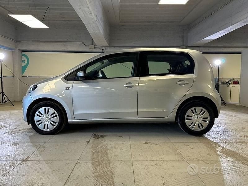 Usata VW up! Move 60 CV (44 kW) 2015 Grigio Utilitaria