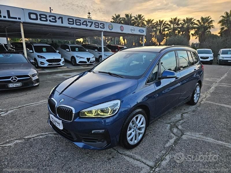 Usata BMW 218 Gran Tourer 150 CV (110 kW) 2021 Blu/azzurro Monovolume