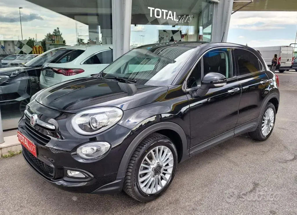 Usata Fiat 500X Lounge 95 CV (69 kW) 2017 Nero SUV