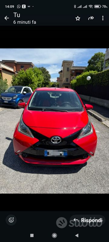 Usata Toyota Aygo 69 CV (50 kW) 2015 Rosso Utilitaria