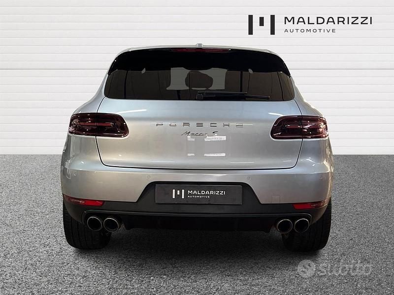 Usata Porsche Macan 340 CV (250 kW) 2017 Da sistemare SUV