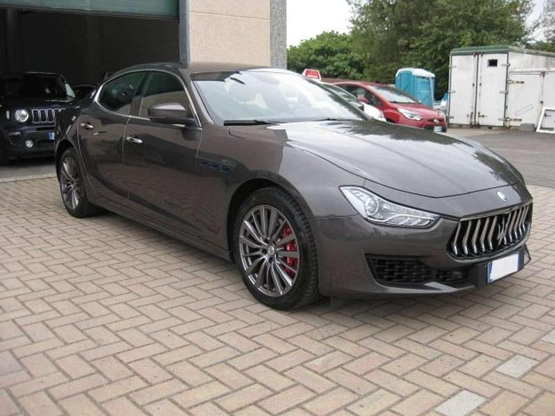 Usata Maserati Ghibli GT 330 CV (242 kW) 2022 Grigio Coupé