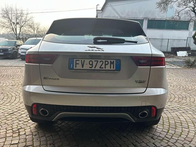 Begagnad Jaguar E-Pace R-Dynamic 150 HK (110 kW) 2019 Grå SUV