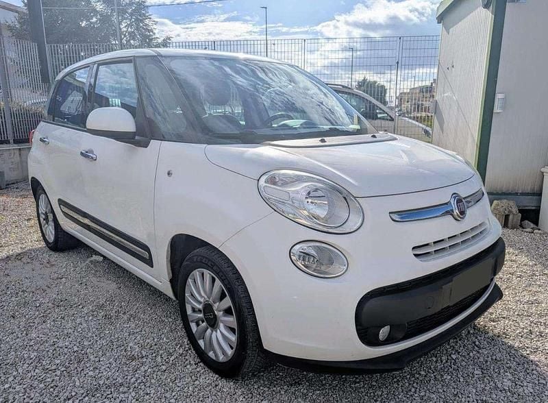 Usata Fiat 500L Pop Star 95 CV (69 kW) 2016 Bianco Monovolume