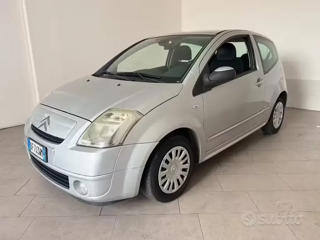 Occasion Citroën C2 Exclusive 60 ch (44 kW) 2007 Gris Citadine