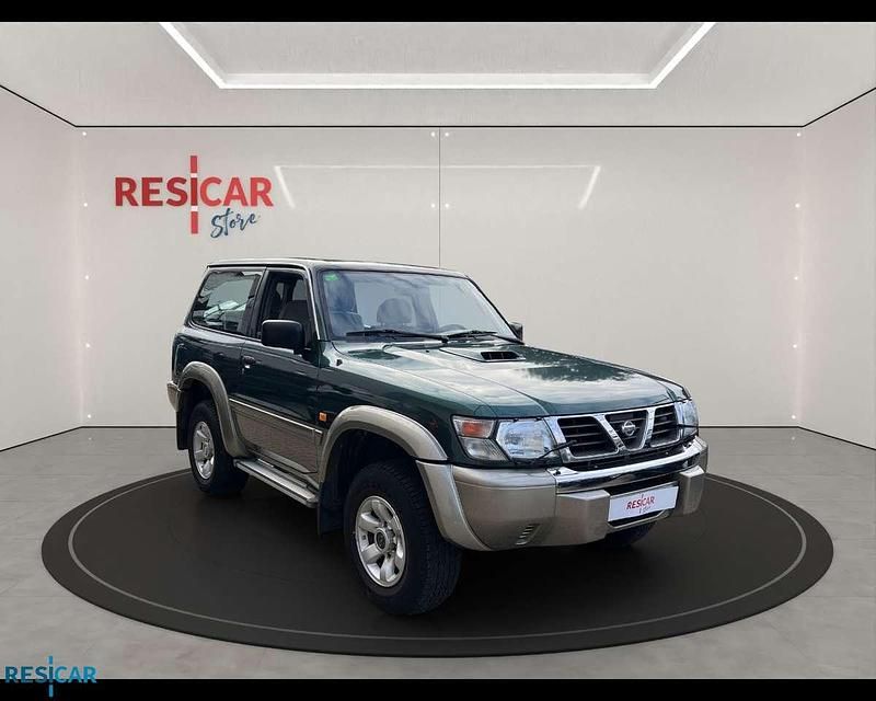 Verde Usata 2000 Nissan Patrol SUV | 19.900 € (Molto cara) - Immagine 1/4