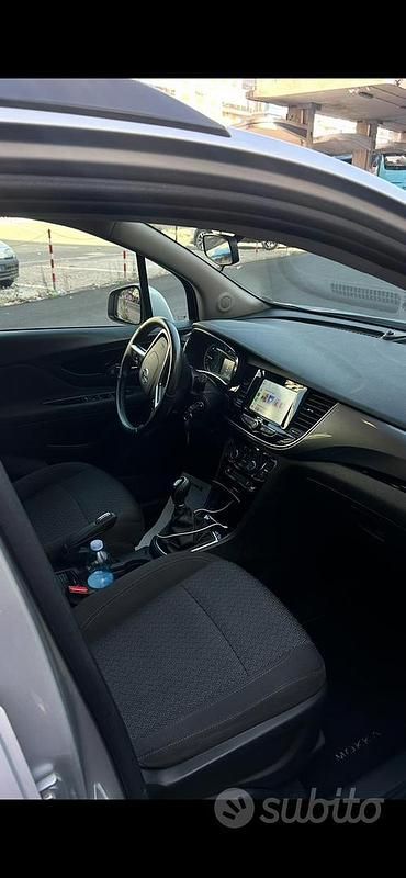 Usata Opel Mokka X 116 CV (85 kW) 2018 Grigio SUV