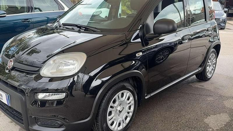 Usata Fiat Panda S 69 CV (50 kW) 2024 Nero Utilitaria