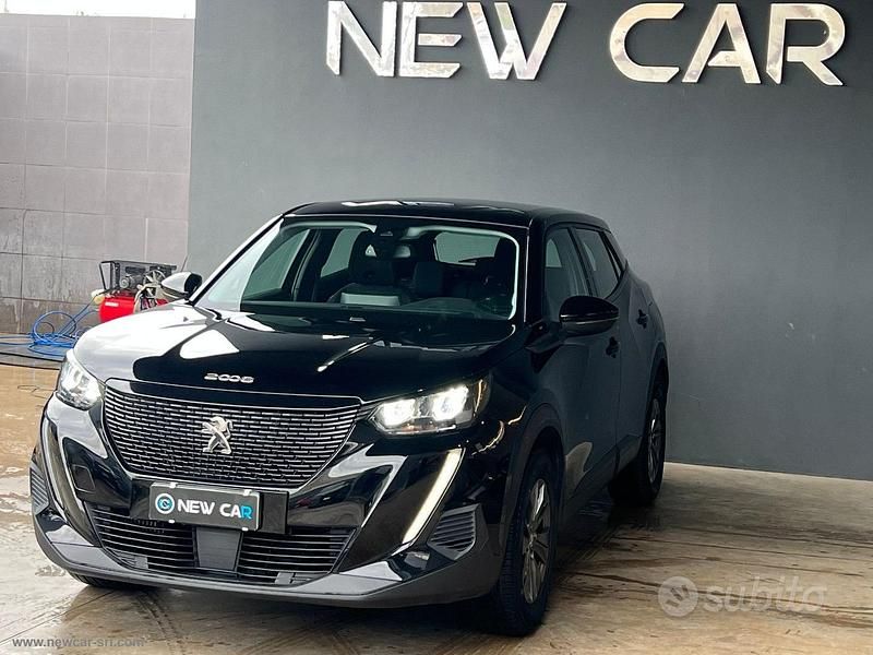 Używany Peugeot 2008 Active 131 KM (96 kW) 2021 Czarny SUV