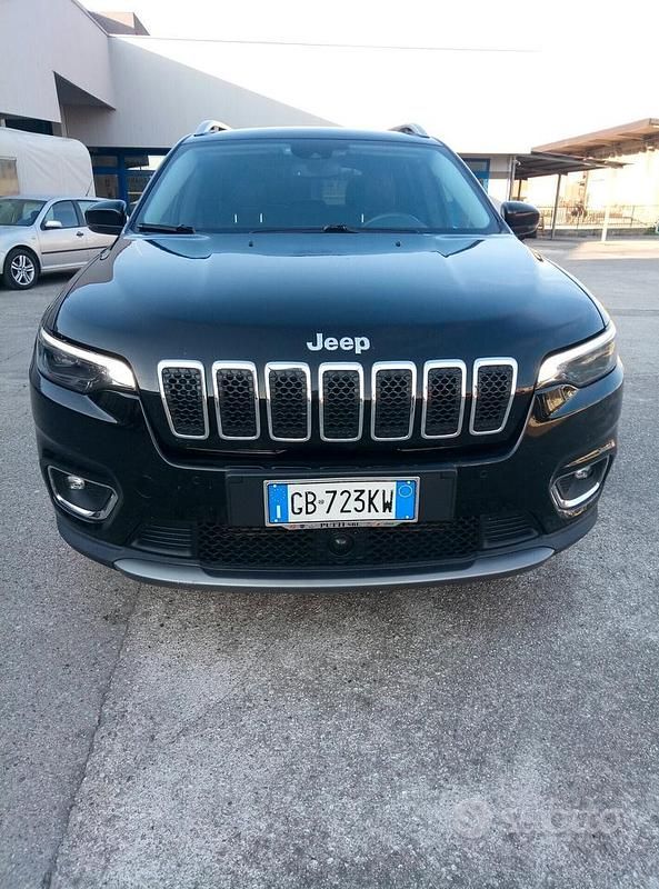 Usata Jeep Cherokee Limited 195 CV (143 kW) 2020 Nero SUV