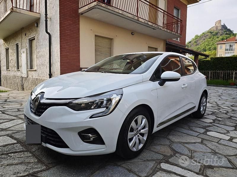 Usata Renault Clio V Zen 101 CV (74 kW) 2020 Bianco Berlina