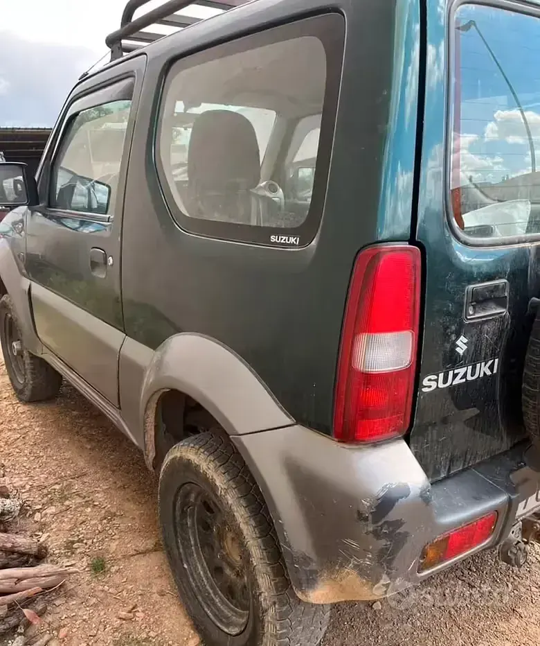 Usata Suzuki Jimny 86 CV (63 kW) 2007 SUV