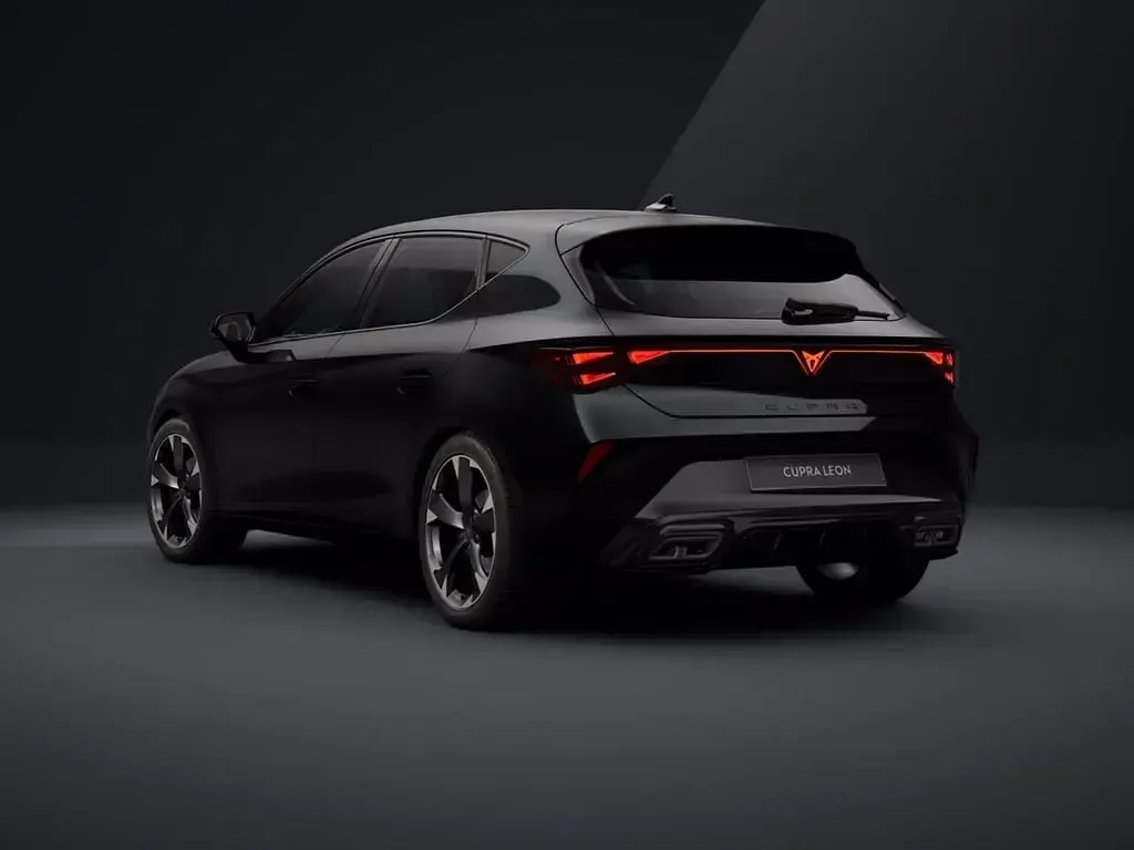 Nuova Cupra Leon 150 CV (110 kW) 2026 Nero midnight Berlina