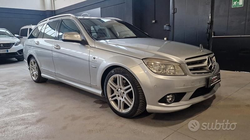 Usata Mercedes C220 170 CV (125 kW) 2008 Grigio Station wagon