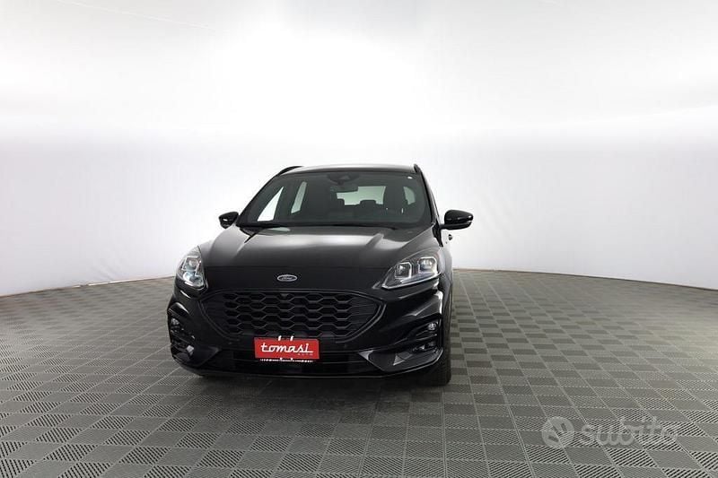 Nero Usata 2023 Ford Kuga ST SUV | 23.900 € (Buon prezzo) - Immagine 1/4