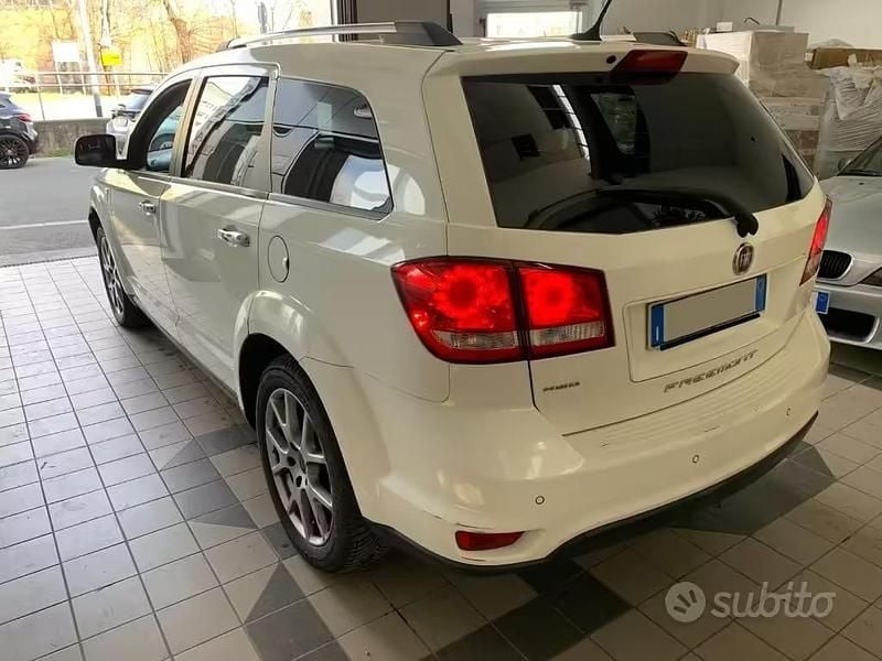 Usata Fiat Freemont 170 CV (125 kW) 2014 Bianco SUV