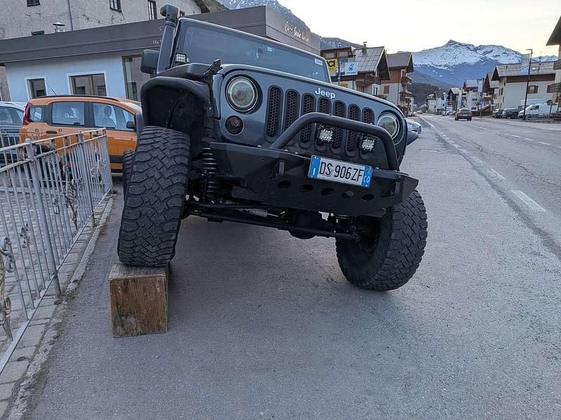 Usata Jeep Wrangler Sport 177 CV (130 kW) 2008 Blu/azzurro SUV