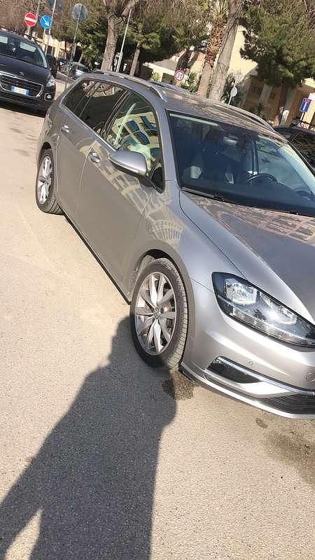 Usata VW Golf VII Executive 116 CV (85 kW) 2018 Station wagon