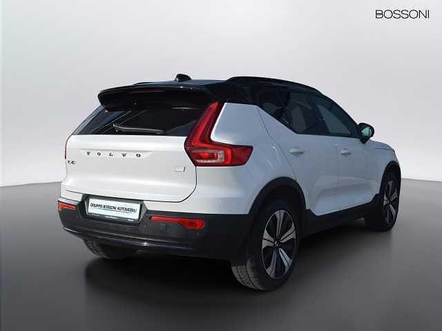 Usata Volvo XC40 Plus 128 kW (175 CV) 2024 Bianco SUV