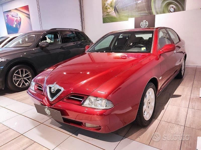 Occasion Alfa Romeo 166 155 PK (114 kW) 1999 Rood Sedan