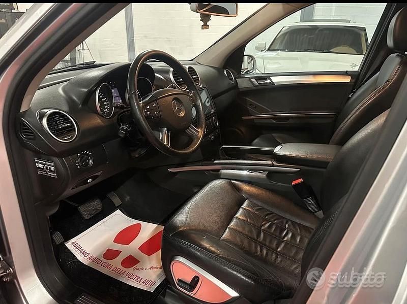 Usata Mercedes ML320 2007 Grigio SUV