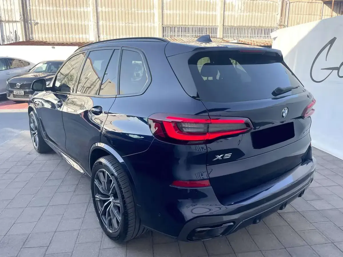 Usata BMW X5 M Sport 340 CV (250 kW) 2021 Nero carbon SUV